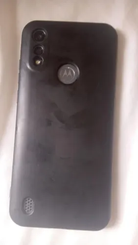 Moto É6i excelente todo bom sem nem um trinco