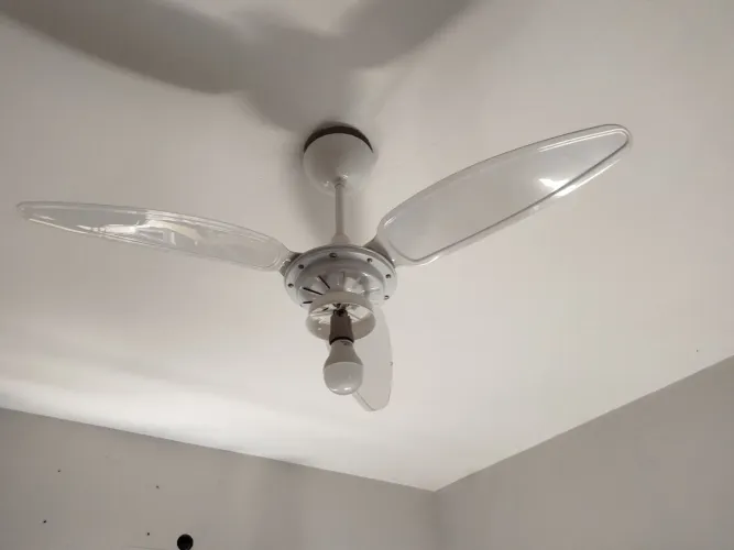 2 Ventiladores de Teto VentiSol