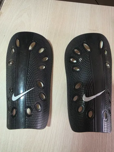 Caneleira nike