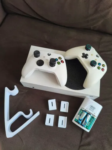 Vendo Xbox funcionando tudo perfeitamente.