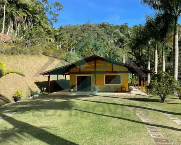 Chácara à Venda 30.000 m² em Marechal Floriano/ES