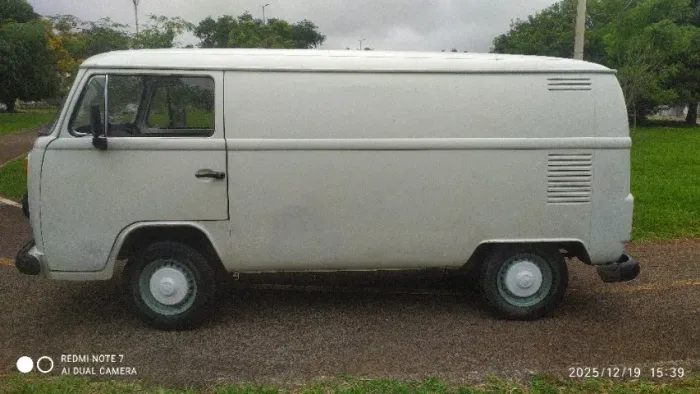 Volkswagen Kombi Furgão 1994