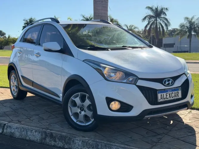 Hyundai HB20X Premium 1.6 Flex 16V Aut. 2014