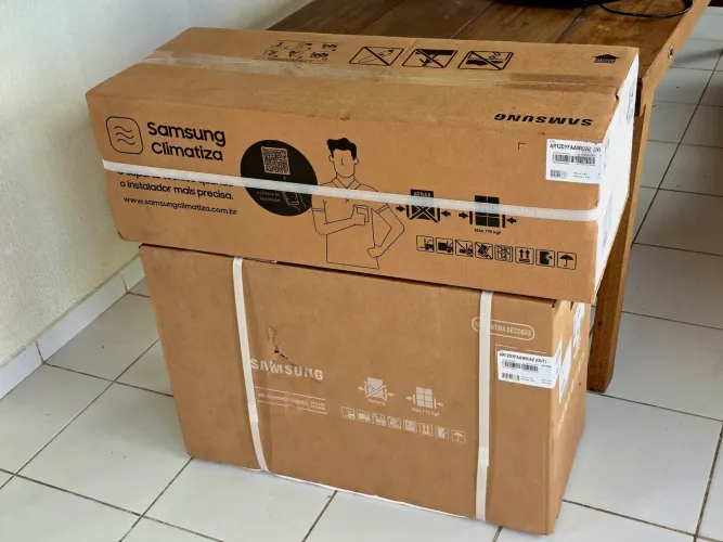 Samsung WindFree Connect Al Inverter de 12.000 BTUs