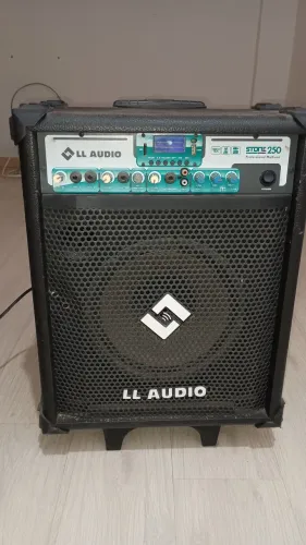 Caixa amplificadora LL áudio