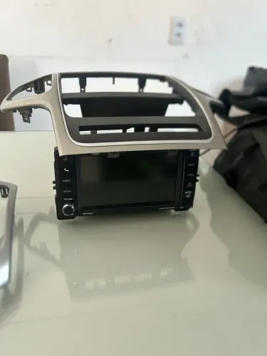 Vendo rádio automotivo perfeito estado 