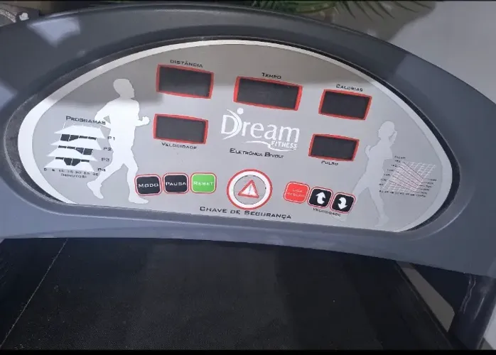 Esteira Eletrônica Dream Fitness Bivolt