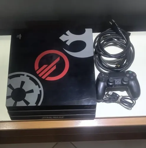 PS4 Pro 1TB Edição Limitada Star Wars Battlefront II - Impecável