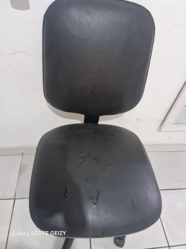 Cadeira secretária