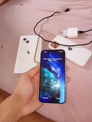 iPhone 13