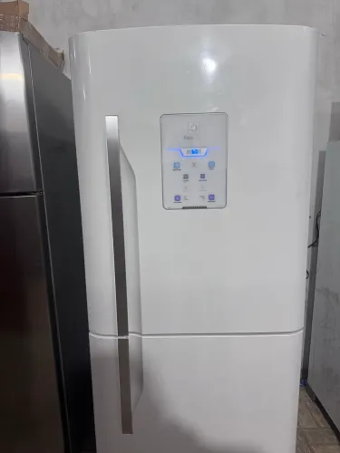 Geladeira Eletrolux Inverse