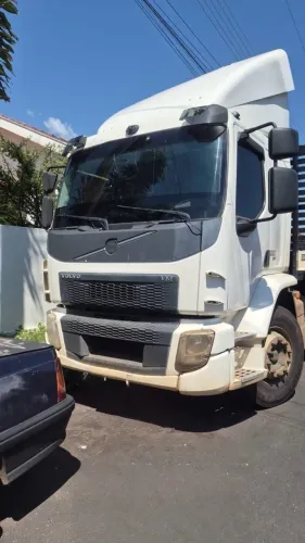 CABINE VOLVO VM 330 270 2021 COMPLETA | BH-MG