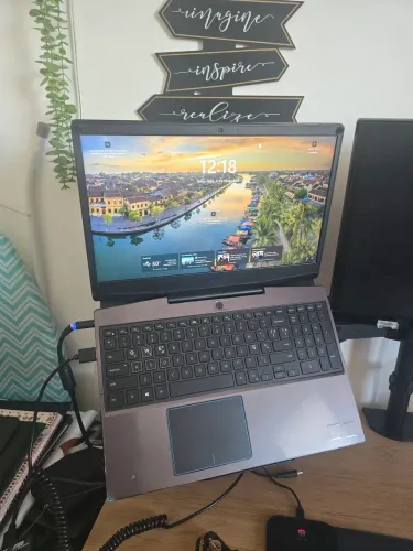 DELL G3 Gamer  I7 10750 2,6 GHz 24 G ram ddr4