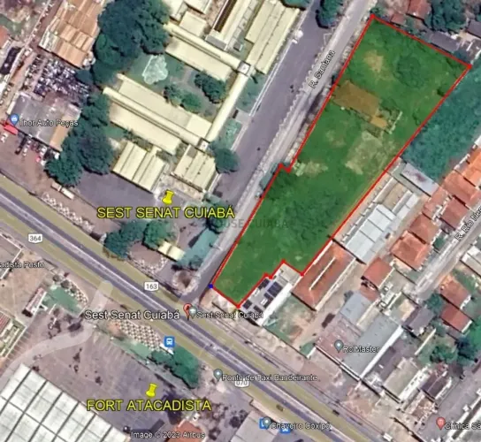 Vende-se Terreno Murado - na Av. Fernando Correa - Excelente Localização