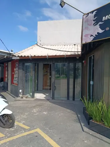 Alugo sala comercial de frente pra avenida das torres são José sc