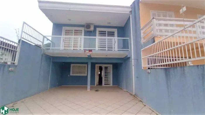 Sobrado para locação mensal no centro de Matinhos/PR