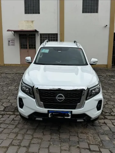 Nissan Frontier XE CD 4X4 2.3 Bi-TB Diesel Aut. 2025