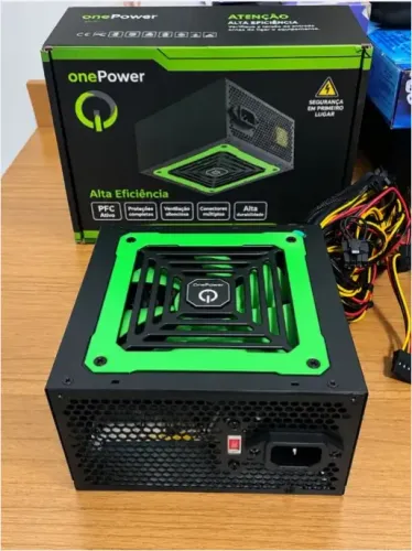 Fonte OnePower 600W ATX para PC - PFC Ativo - Com Caixa
