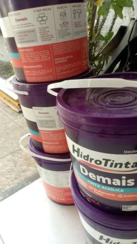 Titãs 18 litros branco neve
