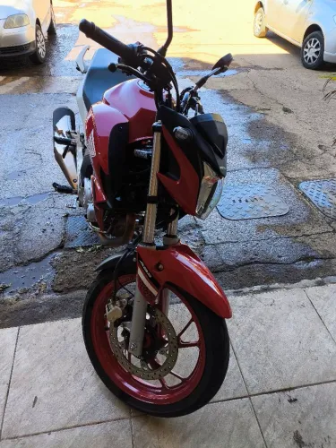 Honda Twister 250cc 2022