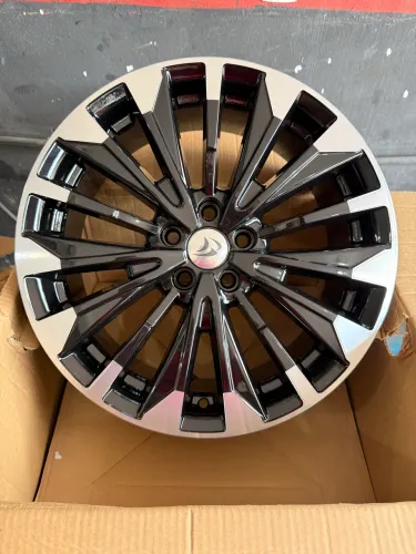 Kit 4 Rodas Aro 17X7,0 5x100 Corolla GR Preta com Borda Diamantada