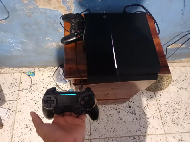 PlayStation 4 com avaria
