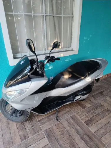 PCX ano 2017