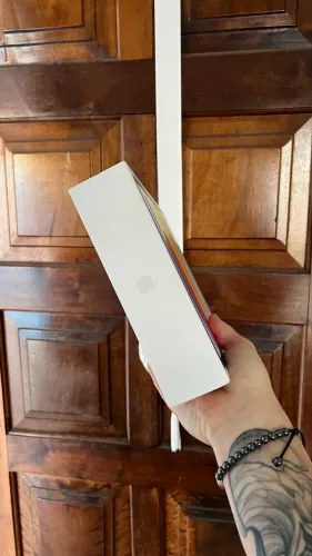 NOVO LACRADO IPAD 11 128GB