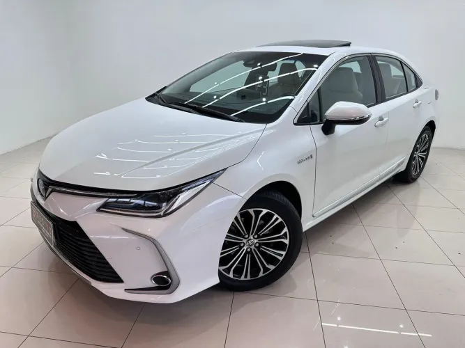 Toyota Corolla Altis Prem. Hybrid 1.8 Flex AUT 2023