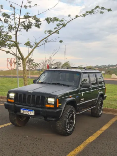 Jeep Cherokee Sport 4.0 Mec./aut. 1998