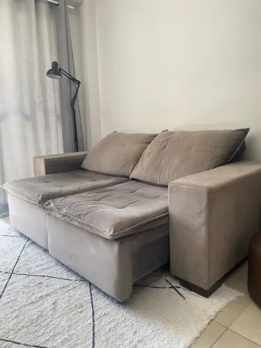 Sofá 3 lugares 2,10 metro retrátil reclinável