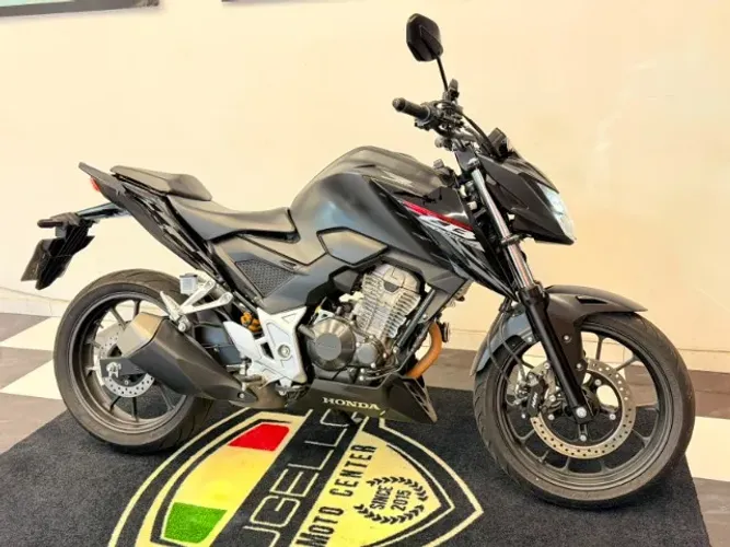 Honda CB 300F CB300F ABS 2025 Impecavel !!! Mugello Motocenter.