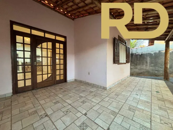 Linda casa à venda em Funilândia
