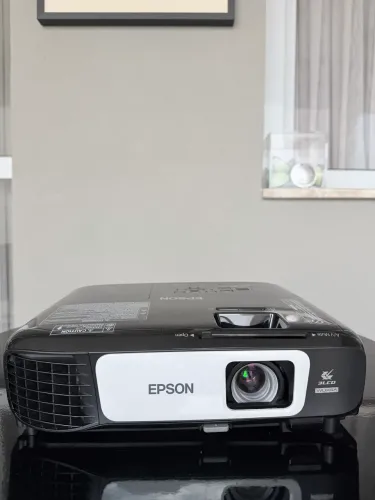 PROJETOR EPSON EX9210 Full HD/WUXGA 86h de uso