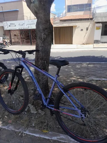 Bike aro 29 semi nova!! (Nota fiscal)