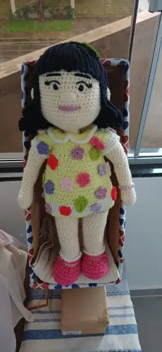Boneca em crochê 