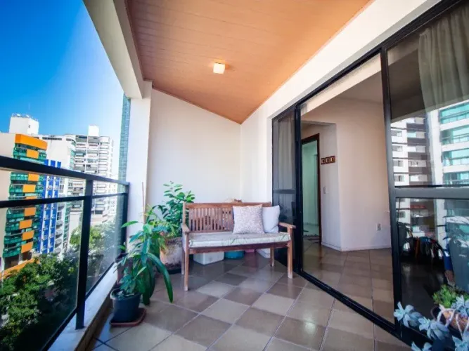 Apartamento com 3 quartos à venda, 98 m² - Praia do Canto - Vitória (ES)