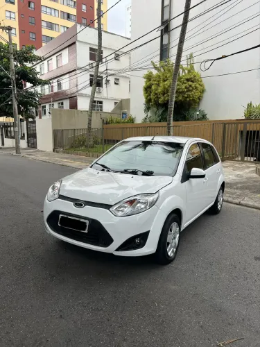 Ford Fiesta SE 1.6 8V Flex 5P 2014