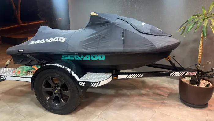Carreta para jet sky aro 20 