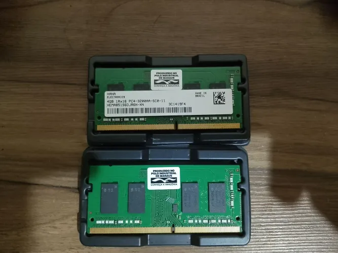  2 Pentes de Memória ram ddr4 4gb 3200hz