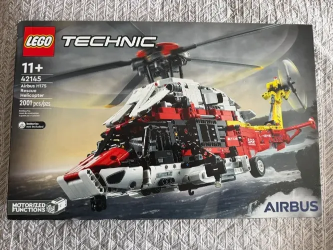 LEGO Technic 42145 Helicóptero de Salvamento Airbus H175
