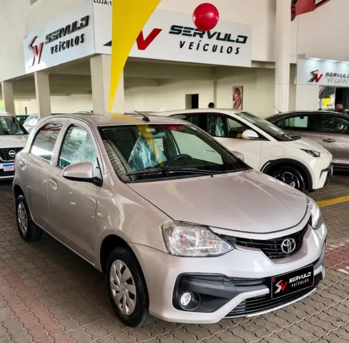 Toyota Etios X 1.3 Flex 16V 5P Mec. 2018