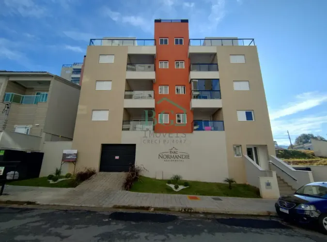 Excelente apartamento Garden á venda no bairro Elvira Dias em Poços de Caldas MG.