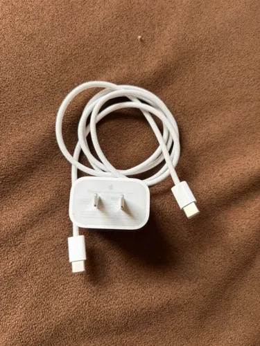 Carregador e cabo original Apple novo