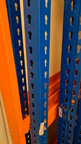 MONTANTES - Porta Pallet