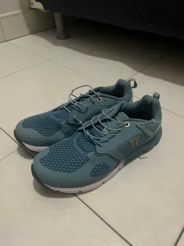 Tênis Novo Track and Field
