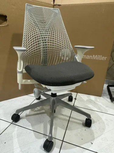 Cadeira Herman Miller Sayl Completa + Frete Gratis SP Capital