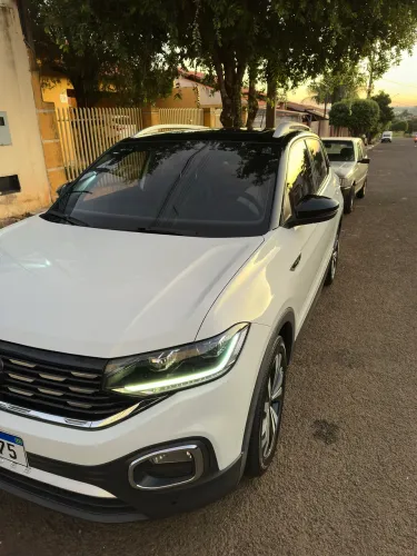 Volkswagen T-Cross Highline 1.4 TSI Flex 16V 5P AUT 2022