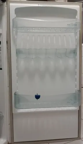 Geladeira DAKO usada ( leia o anúncio) 