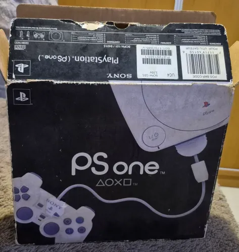 Vendo ps1 slim em ótimo estado.